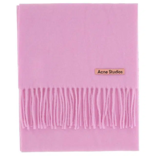 Acne Studios