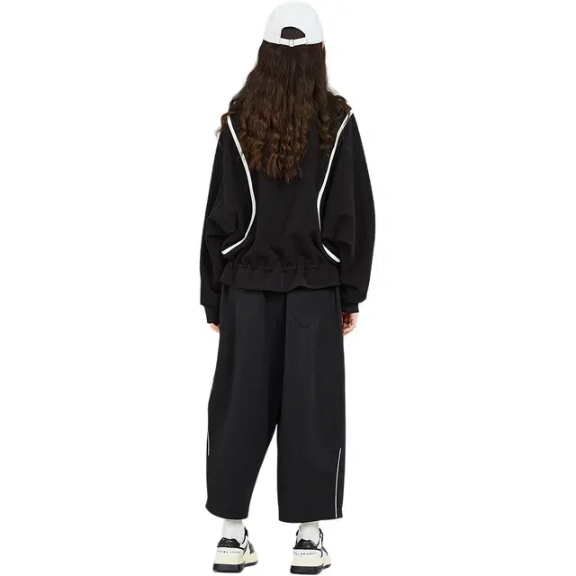 木果果木 小众设计圆领套头卫衣 女款