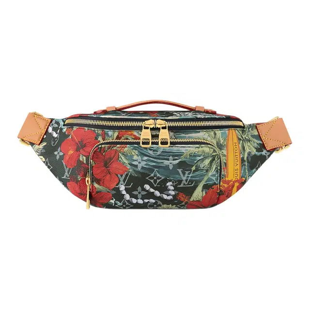 LOUIS VUITTON Bumbag