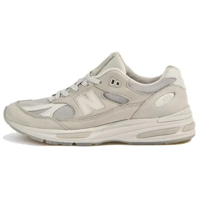STONE ISLAND x New Balance NB 991 v2