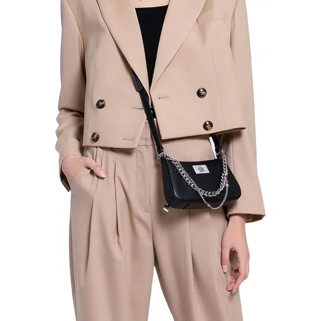 BESIONIA SS22