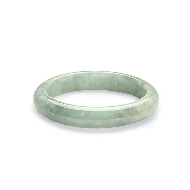 老凤祥 【典雅气韵】一步一响 新中式国潮设计古风旗袍 简约大气 轻奢高级感日常百搭显气质 豆种 翡翠手镯 女款