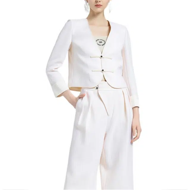 BESIONIA FW23 V