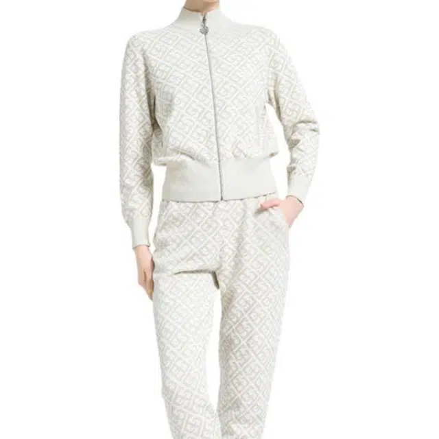 BESIONIA FW23