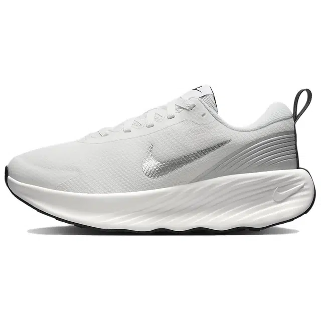 Nike Promina Premium