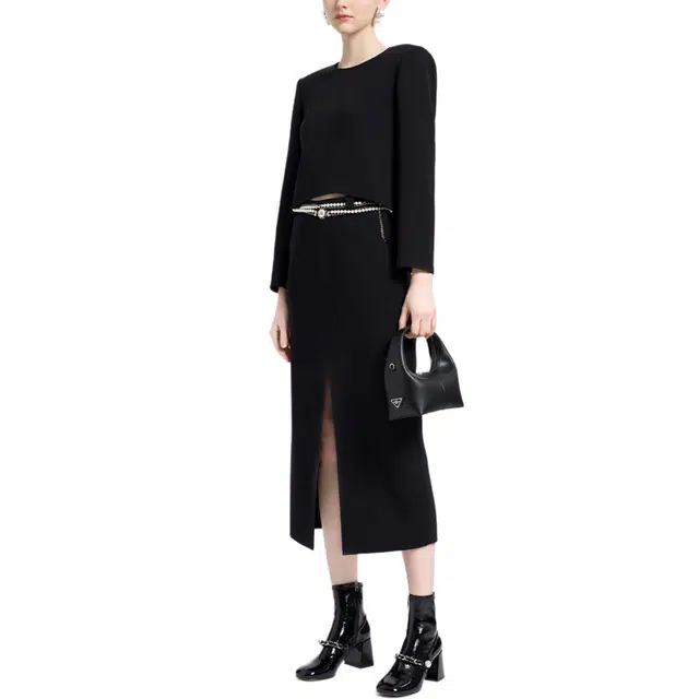BESIONIA FW23 T