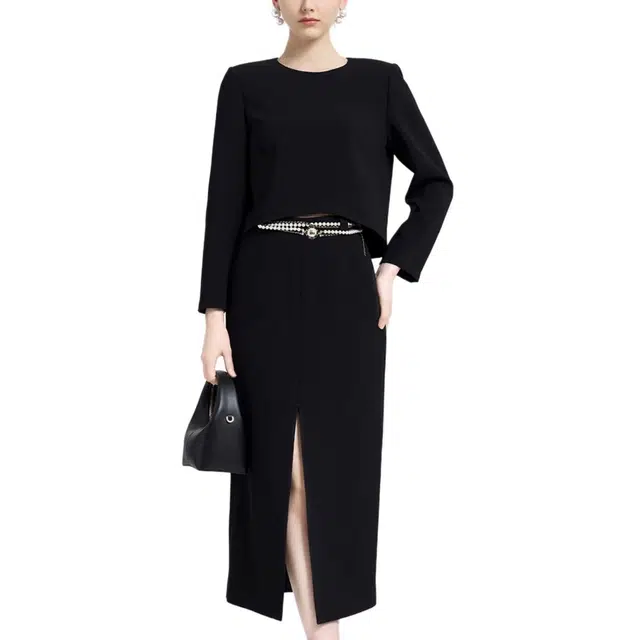 BESIONIA FW23 T