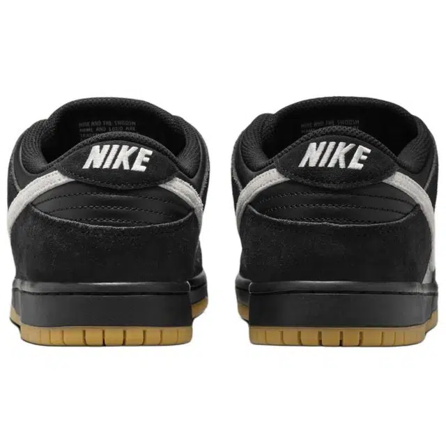 Nike Dunk SB LOW PRO Black SuedeWhiteGume