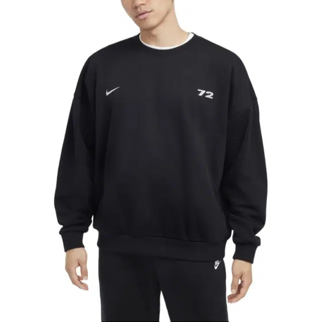 Nike Club OVERSIZE logo