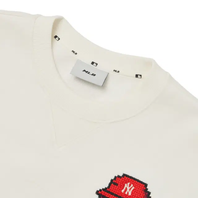 MLB FW22