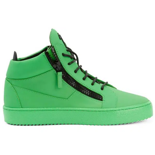 giuseppe zanottiGZ Kriss