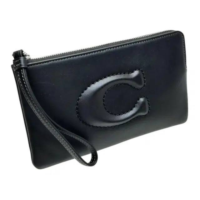 COACH Wristlet 19 Logo