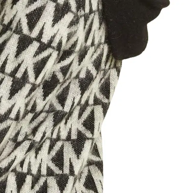 MICHAEL KORS SS23 Logo