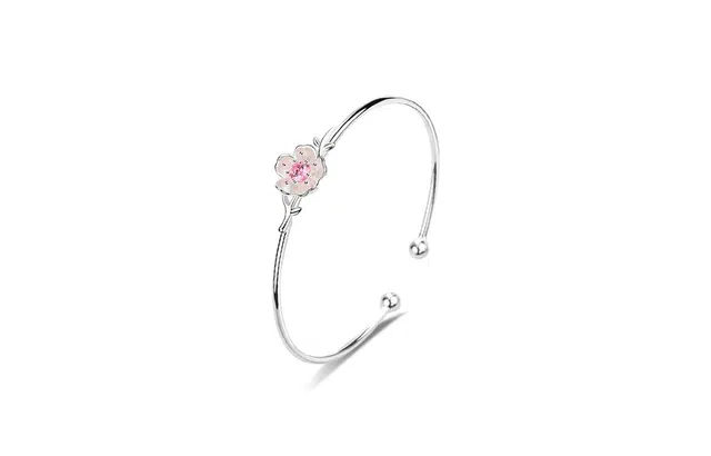 RINGLOVE ins