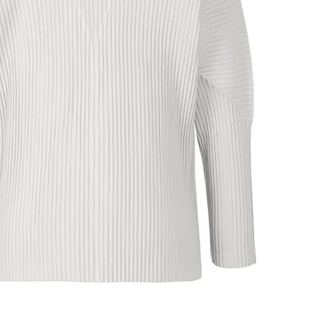ISSEY MIYAKE V