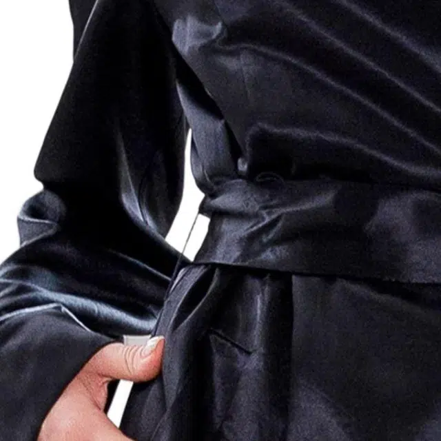 BESIONIA SS23 V