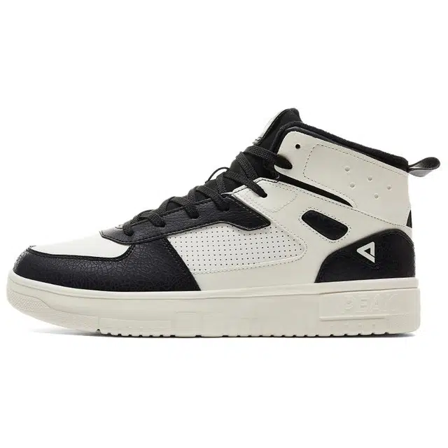 匹克 加绒舒适时尚 防滑耐磨 高帮 板鞋 男款 白黑