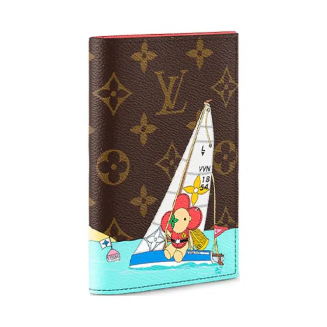 LOUIS VUITTON Passport Cover Monogram