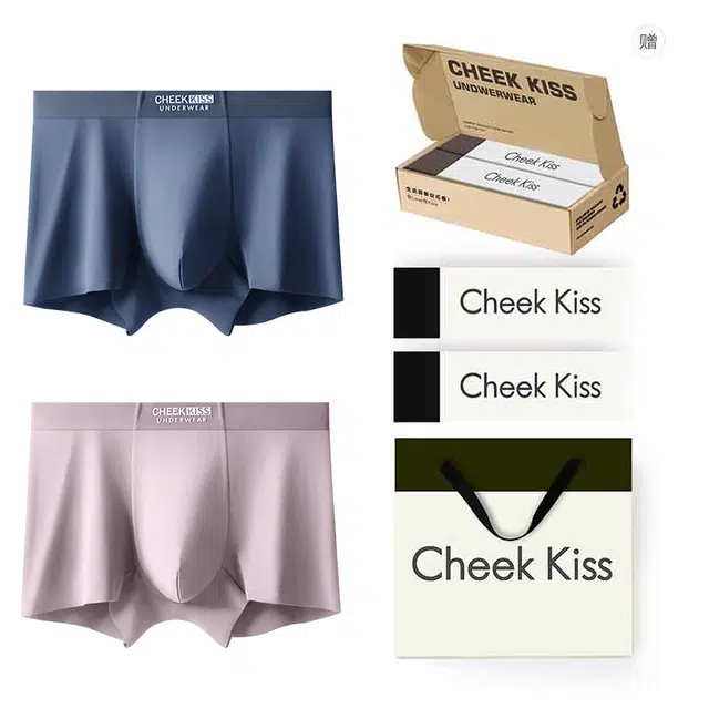 cheekkiss A 2