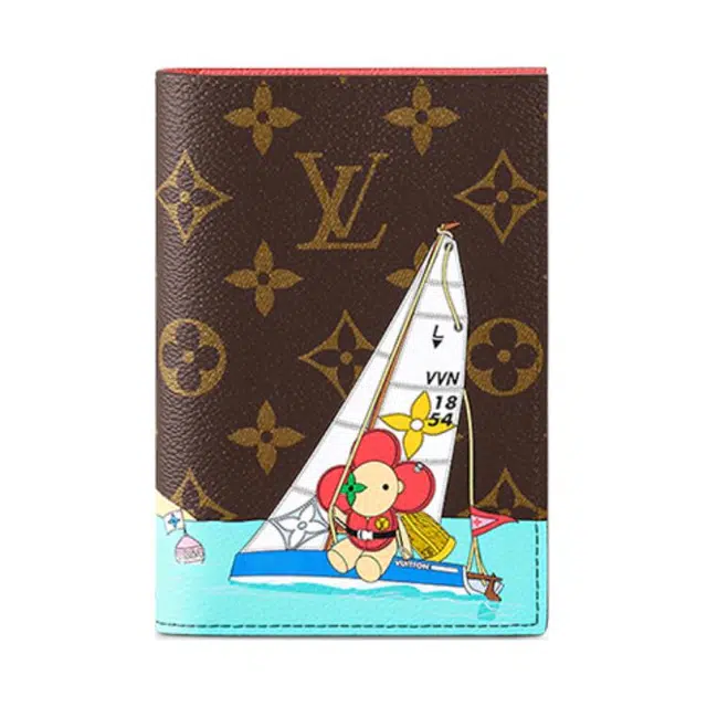 LOUIS VUITTON Passport Cover Monogram