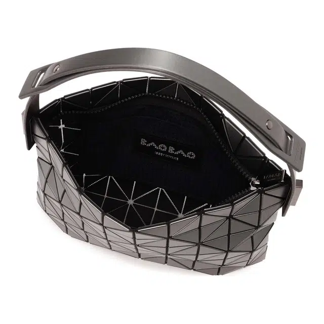 ISSEY MIYAKE glove