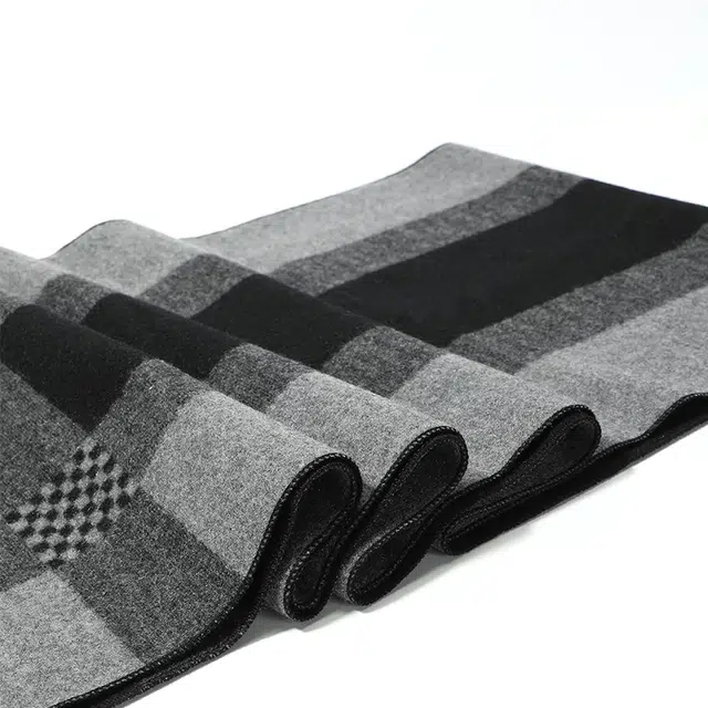 木林森 秋冬拼色简约围脖高级感保暖护颈 绒线围巾 男女同款情侣款