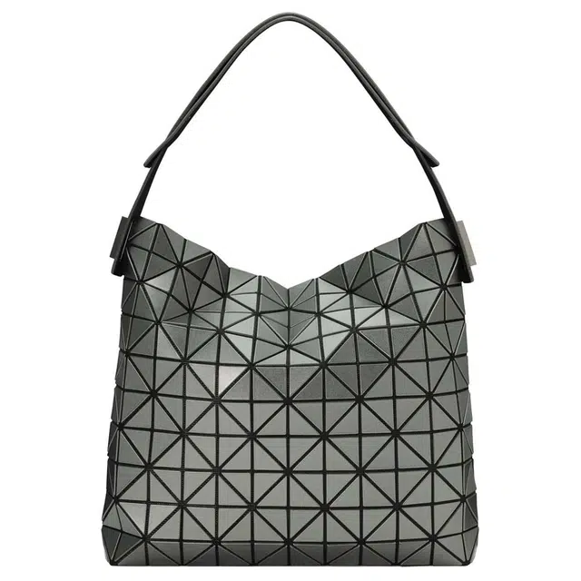 ISSEY MIYAKE glove