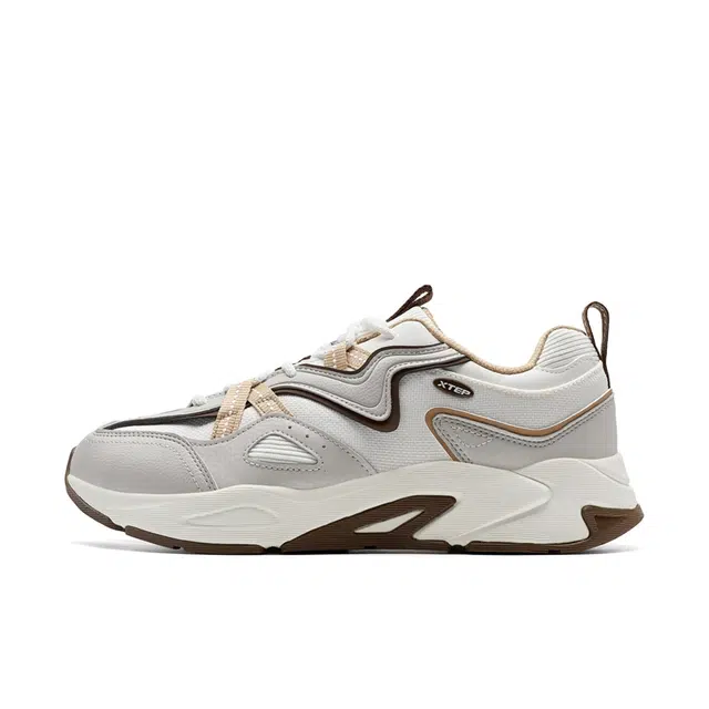 特步 时尚百搭 耐磨防滑 低帮 生活休闲鞋 男款 白棕灰