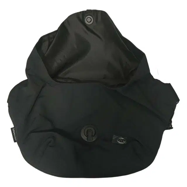 lululemon Curved