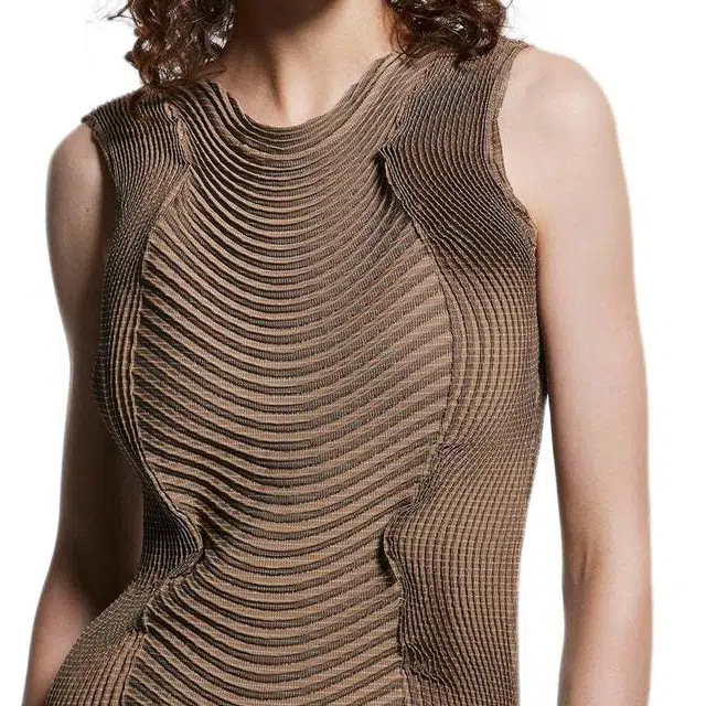 ISSEY MIYAKE SS24T