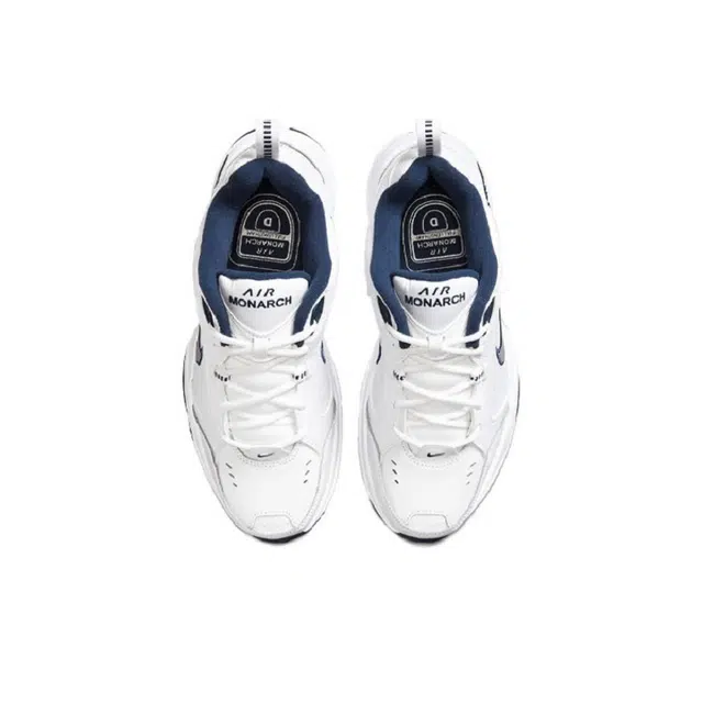 Nike Air Monarch 4