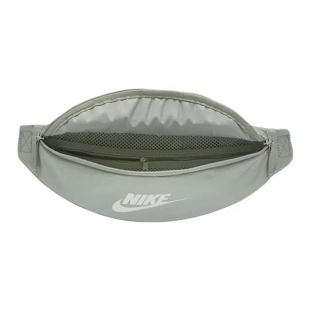 Nike 3L