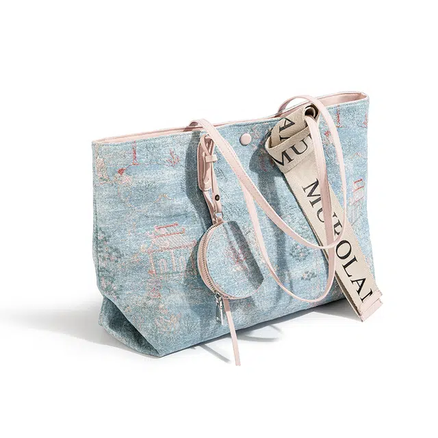 CAEISLKCIEL Tote