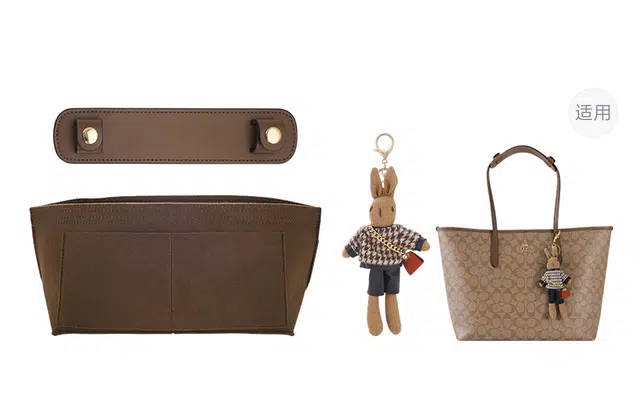 coachzip top tote30