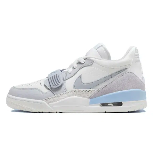 Jordan Legacy 312 Glacier Blue