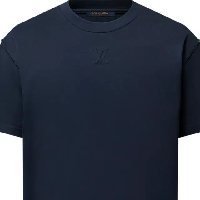 LOUIS VUITTON T