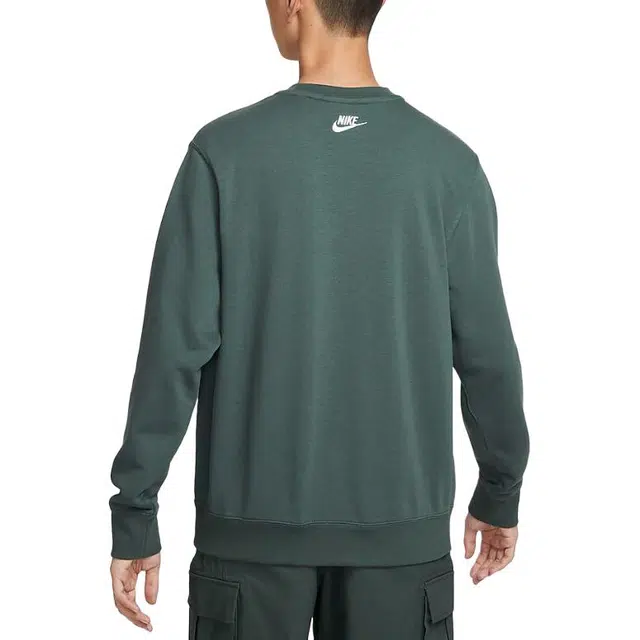 Nike Sportswear Club