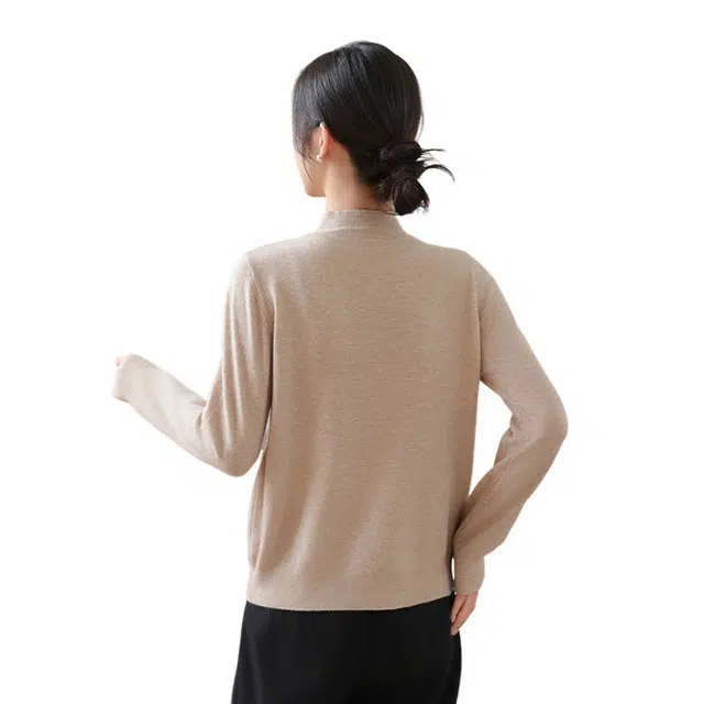 水中花 半高领长袖套头打底衫洋气宽松慵懒风针织衫 女款