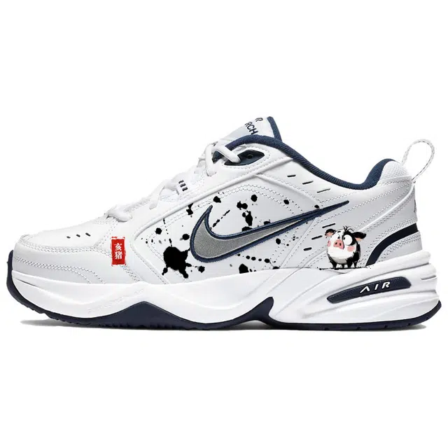 Nike Air Monarch 4