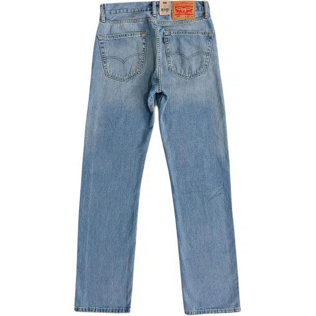 levis