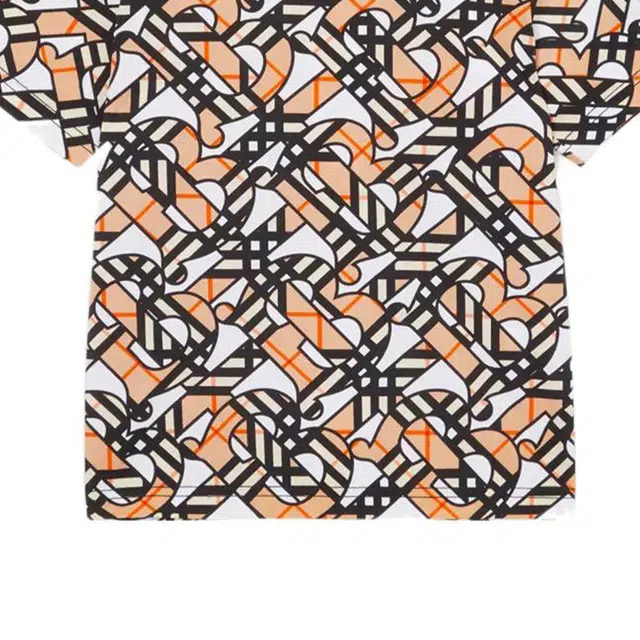 Burberry SS22 LogoT
