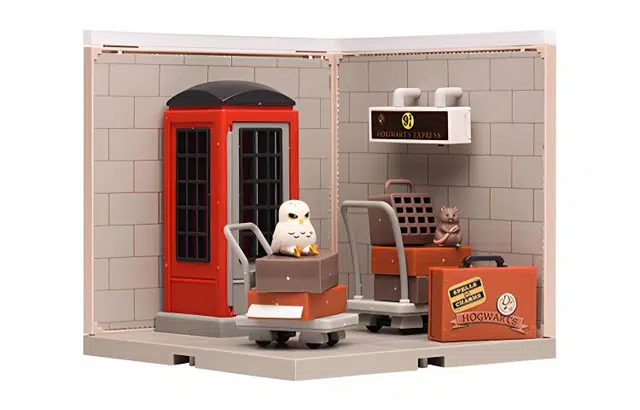 POP MART 934 15.8cm