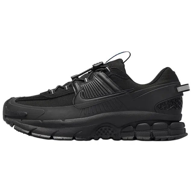 Nike ZOOM VOMERO ROAM