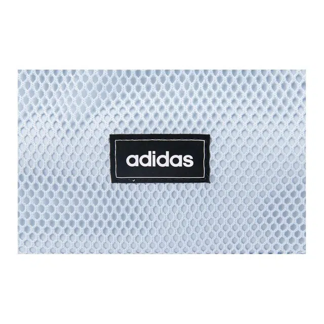 adidas NEO