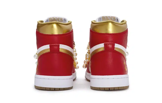 Jordan Air Jordan 1 811 24K