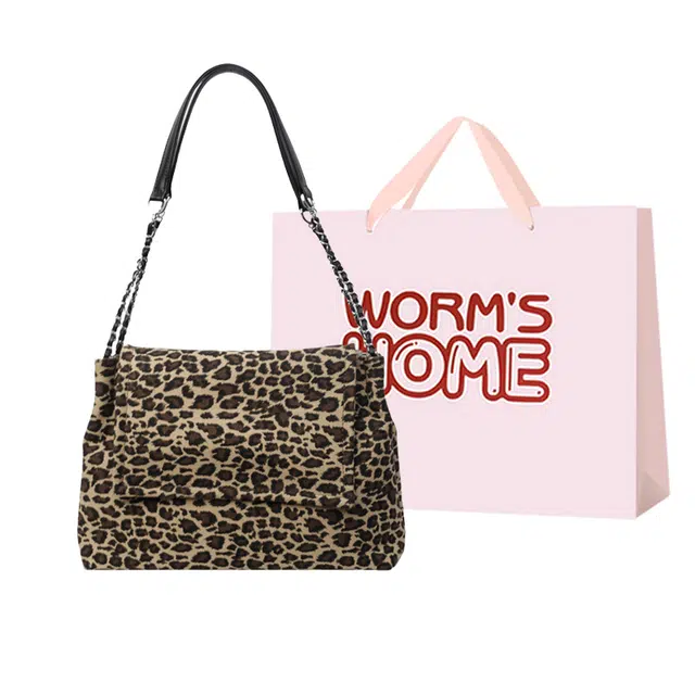 WORM'S HOME