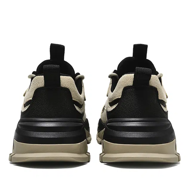 Jeep Low-Top Black Sand