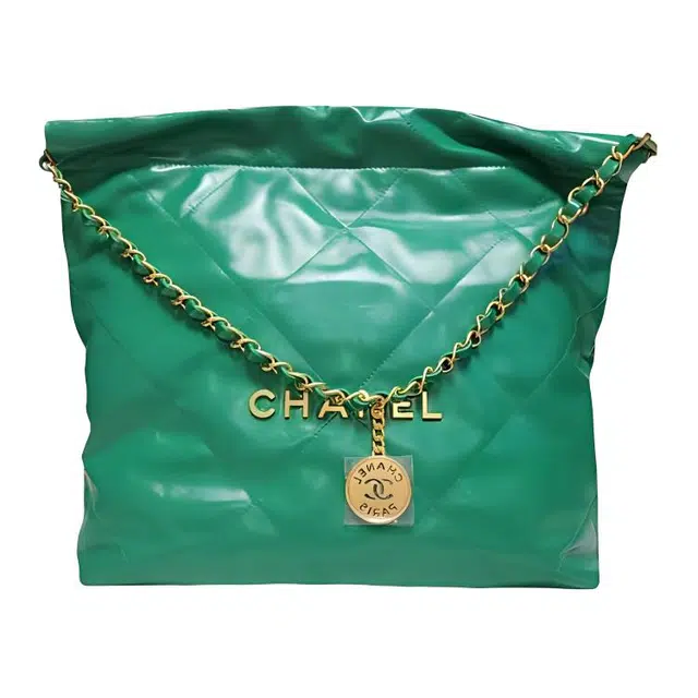 CHANEL 22Bag Tote