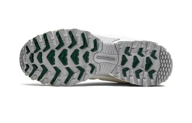 New Balance 610T