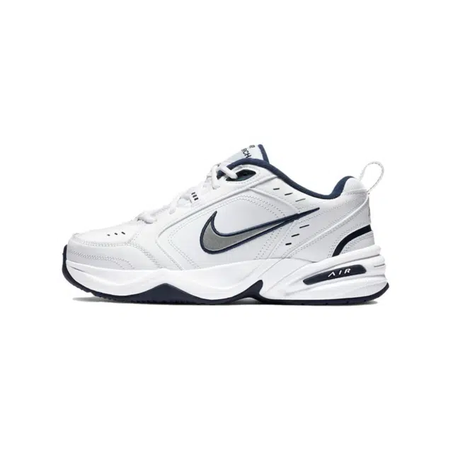 Nike Air Monarch 4